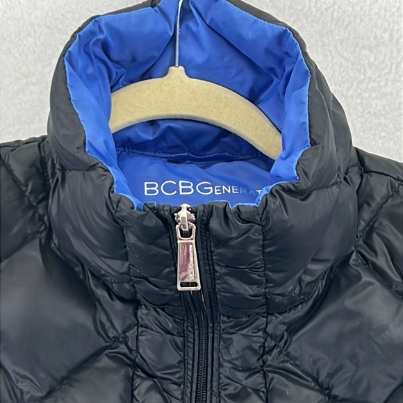 BCBG Generation Down Vest Sz S Black/Blue Front Zip Inside/Outside Pockets EUC - Picture 3 of 13